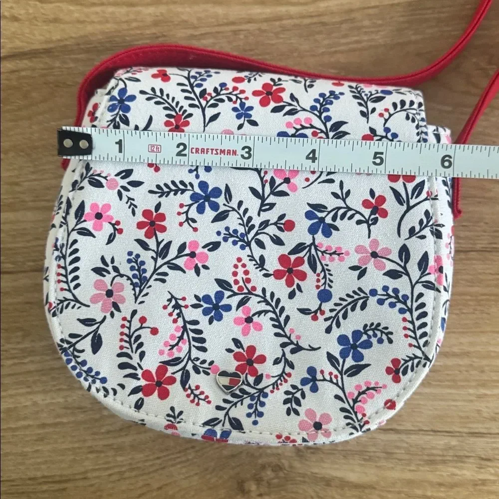 Tommy Hilfiger kid’s Adorable Cotton Floral Crossbody Bag with Red Strap NWOT